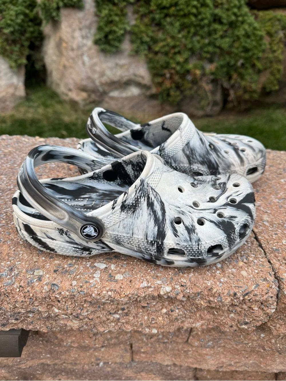 Crocs Classic Clogs Black White Marble Tie Dye Youth J4